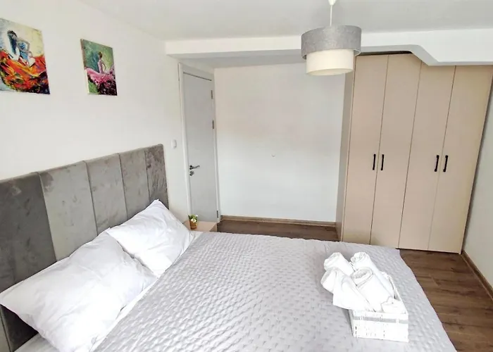 Apartament Halite *